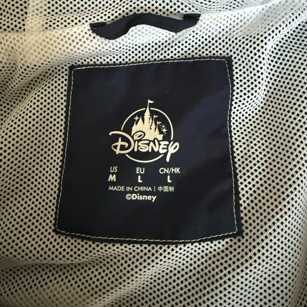 NWOT Walt Disney Windbreaker Men’s Medium Blue White Mesh Lined Zip Jacket - Picture 9 of 10